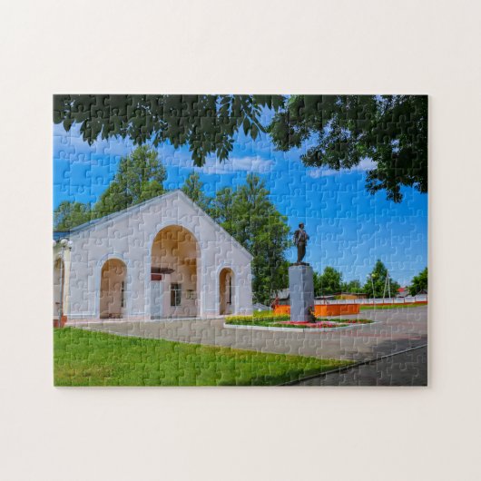 Lenin Soviet Monument Belarus Begoml Biahoml ジグソーパズル (横)