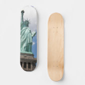 lensgerritによる自由の女神 スケートボード (正面)