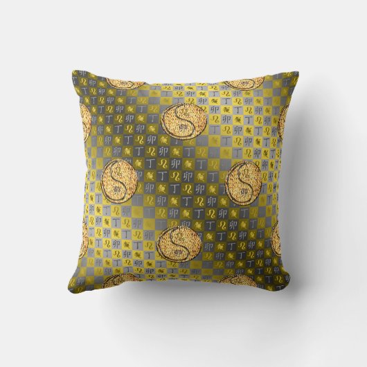 Leo & Fire Rabbit クッション (裏面)