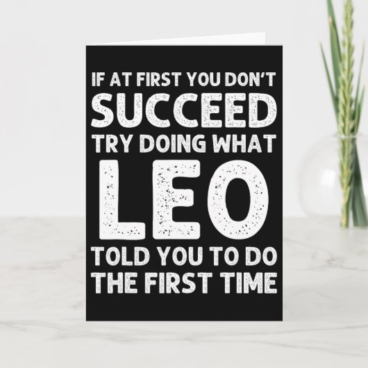 Leo Gift Name Personalized Birthday Funny Christma カード (正面)