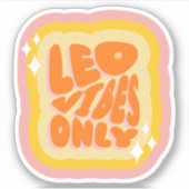 Leo Vibes Only | ソフトガール | 星座占いスタイル シール (正面)