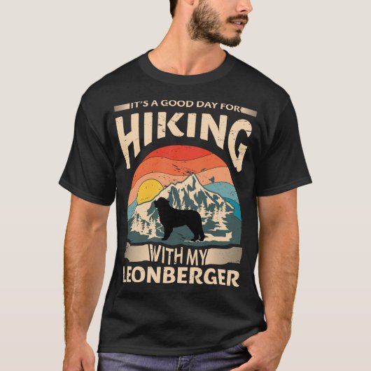 Leonberger Hiking, Leonberger Mom - Leonbergerパパ Tシャツ (正面)