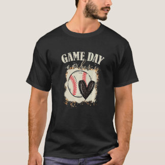 Leopard Ball Heart Game Day Vibes Ball Mom Life Tシャツ