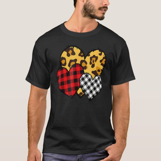 Leopard Buffalo Red Black Plaid Heart Funny Valent Tシャツ (正面)