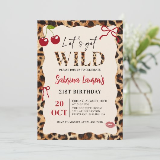 Leopard Cheetah Let’s Get Wild Birthday Invitation 招待状 (スタンド正面)