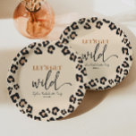 Leopard Cheetah Wild Bachelorette Weekend Party ペーパープレート<br><div class="desc">これはヒョウのチータプリント野生のバチェロレッテ週末のパーティー紙プレートを取得しよう！</div>