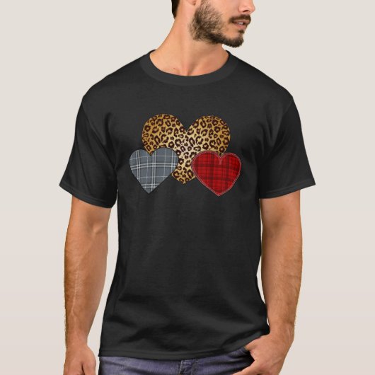 Leopard Heart Buffalo Red Black Plaid Heart Valent Tシャツ (正面)