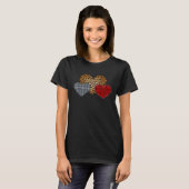 Leopard Heart Buffalo Red Black Plaid Heart Valent Tシャツ (正面フル)