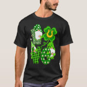 Leopard Love Three Gnomes Lucky Shamrock St. Patri Tシャツ (正面)