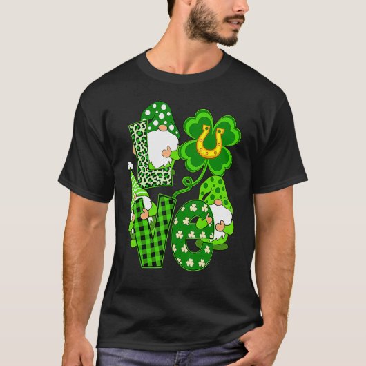 Leopard Love Three Gnomes Lucky Shamrock St. Patri Tシャツ (正面)