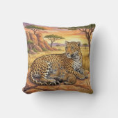 Leopard Mama And Cubs Safari Animals  クッション (正面)
