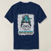 Leopard Messy Bun Fibroid Awareness Teal Ribbon  Tシャツ (デザイン正面)