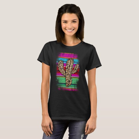 Leopard Pattern Cactus Serape Print Cowgirl Rodeo Tシャツ (正面フル)