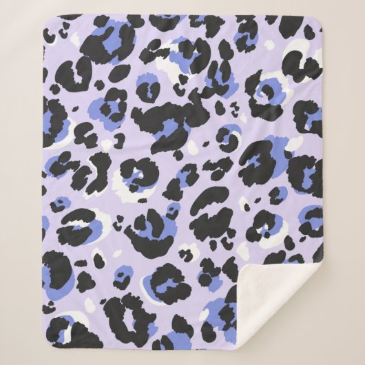 Leopard pattern seamless. Purple leo skin texture. シェルパブランケット (正面)