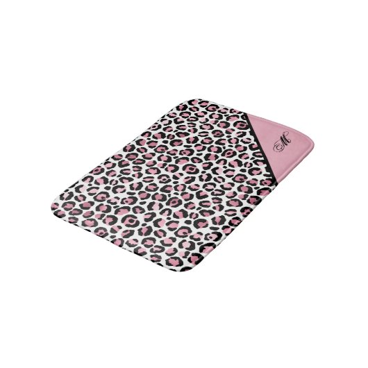 Leopard Print in Pink White & Black with Monogram バスマット (アングル)