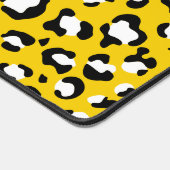 Leopard Print、Leopard Spots、Yellow Leopard デスクマット (コーナー)
