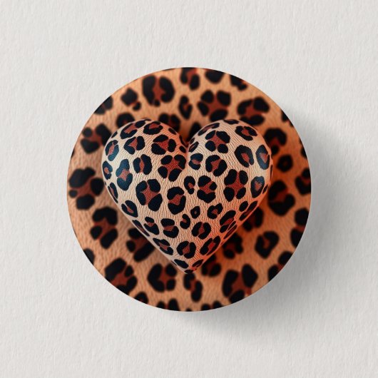 Leopard Print Love 缶バッジ (正面)