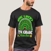 Leopard Rainbow One Lucky 7Th Grade Teacher St Pat Tシャツ (正面)