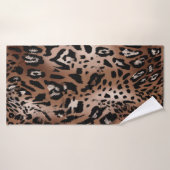 Leopard skin illustration seamless pattern fabric バスタオル (バスタオル)