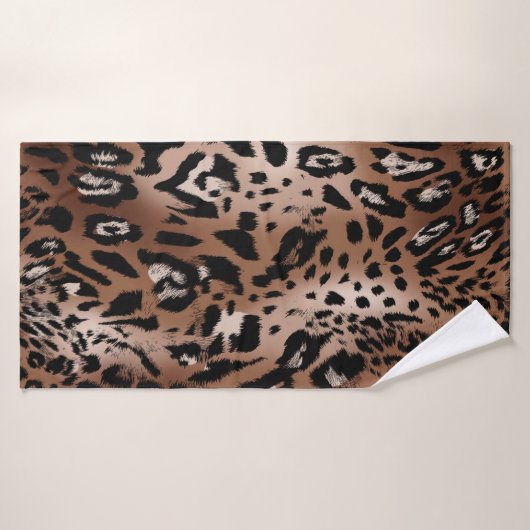 Leopard skin illustration seamless pattern fabric  バスタオル (バスタオル)
