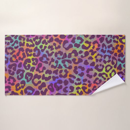Leopard skin pattern. Repeating seamless animal ba バスタオル (バスタオル)