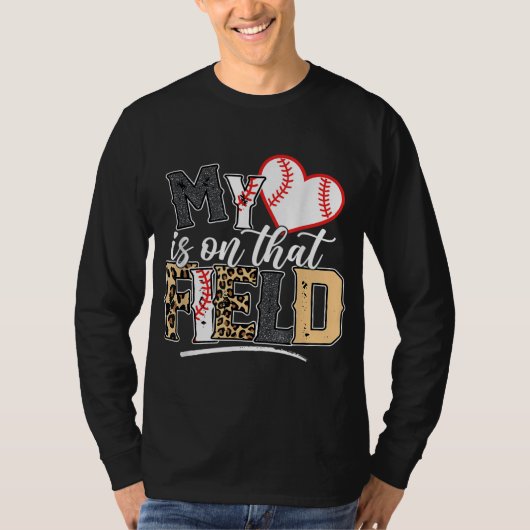 Leopard Softball Mom私のハートはField Bas上にある Tシャツ (正面)