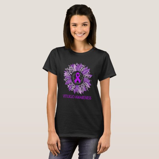 Leopard Sunflower Vitiligo Awareness Purple Ribbon Tシャツ (正面フル)