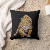 Leopard Throw Pillow クッション (ブランケット)