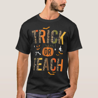 Leopard Trick Or Teach Halloween Teacher Costume W Tシャツ