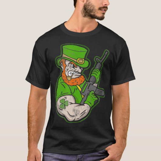 Leprechaun  AR15 Shamrock Irish Military Evil Tシャツ (正面)