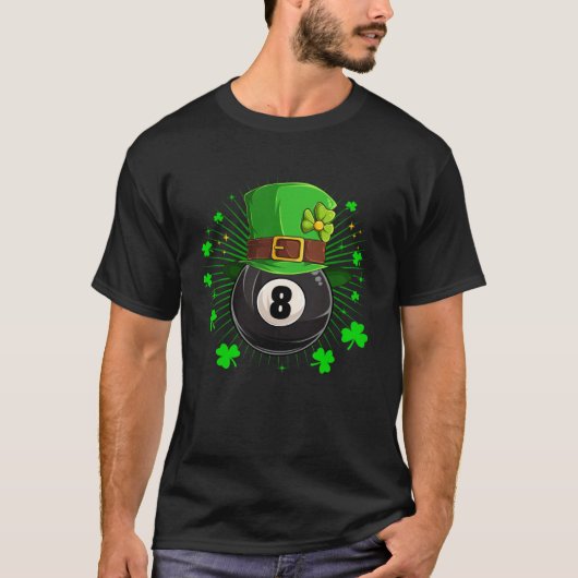 Leprechaun Billiards Pool St Patricks Day Shamrock Tシャツ (正面)