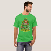 Leprechaun in Green, Happy Saint Patrick's Day Tシャツ (正面フル)