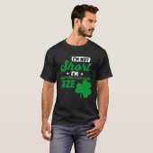 Leprechaun Short Person St Patricks Day Drinking Tシャツ (正面フル)