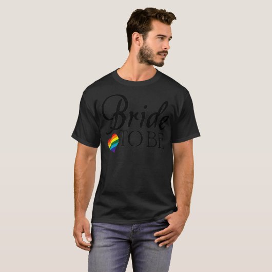 Lesbian Bride To Be LGBTQ Wedding Pride Tシャツ (正面フル)