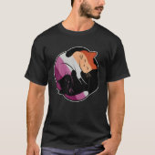 Lesbian Flag Yin Yang Cat LGB Gay Pride Subtle Dis Tシャツ (正面)