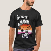 Lesbian Pride Game On Tiger Paw Controller Shirt Tシャツ (正面)