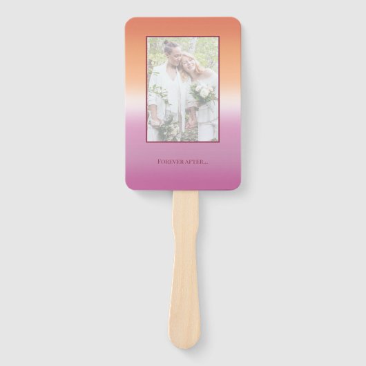 Lesbian Wedding Photo Pride Flag Gradient Program ハンドファン (正面)