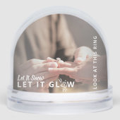 Let It Snow Let It Glow Engagement Picture Winter (正面)