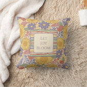 Let Joy Bloom Reversible Throw Pillow クッション (ブランケット)