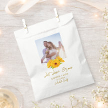 Let Love Grow l Calendula Seeds Photo Wedding 
