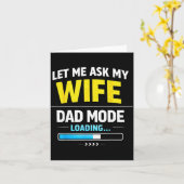 Let Me Ask My Wife Funny Retro Dad Father Husband カード (黄色い花)