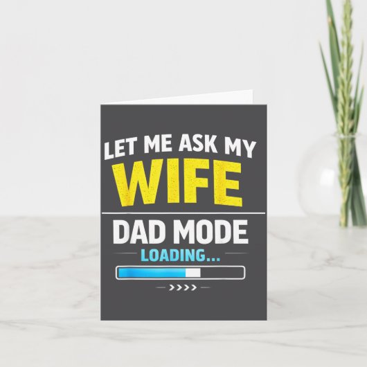 Let Me Ask My Wife Funny Retro Dad Father Husband カード (正面)