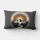 Let’s Get Lost Retro Mountain Adventure Outdoor ランバークッション (裏面)