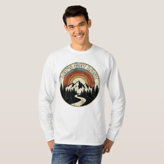 Let’s Get Lost Retro Mountain Adventure Outdoor Tシャツ (正面フル)