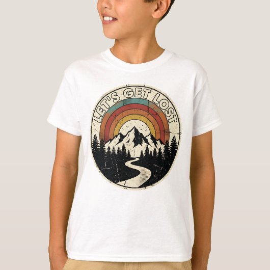 Let’s Get Lost Retro Mountain Adventure Outdoor Tシャツ (正面)