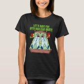 Let s Have Fun With Nuclear Waste Weird Family Rel Tシャツ (正面)