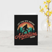 Let The 5th Grade Adventure Begin Bigfoot Back To  カード (黄色い花)
