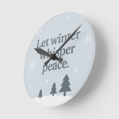 Let Winter Whisper Peace – Scandinavian Winter  ラウンド壁時計 (傾斜)