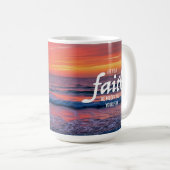 Let your faith be bigger than your fear Uplifting コーヒーマグカップ (正面右)