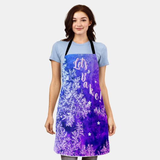 "Let's Bake!" Frosty Purple Apron エプロン (着用した状態)